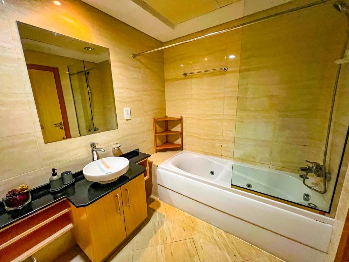 Exquisite, Luxe 1Bd Apartment, Unparalleled Sea Views, Prime Dubai Marina Location & Full Kitchen By "La Buena Vida Holiday Homes 外观 照片