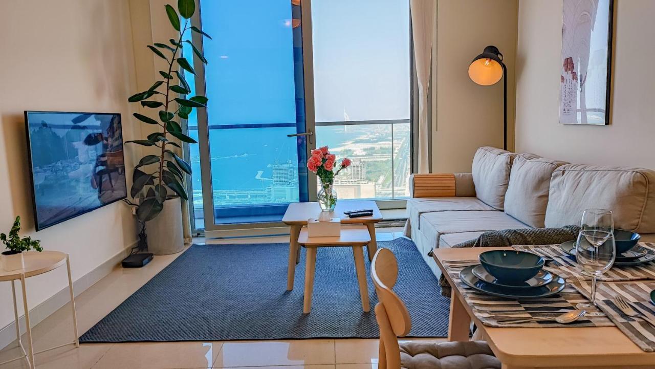 Exquisite, Luxe 1Bd Apartment, Unparalleled Sea Views, Prime Dubai Marina Location & Full Kitchen By "La Buena Vida Holiday Homes 外观 照片